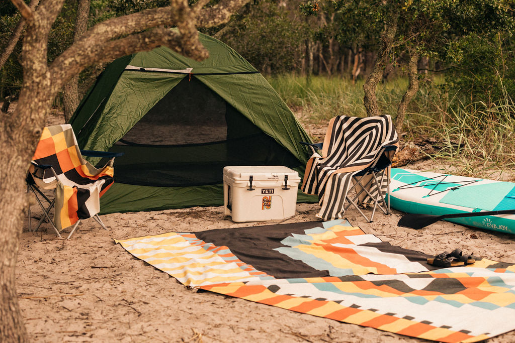 How to Have an Eco-Friendly Beach Day: Tips for Reducing Your Environmental Impact